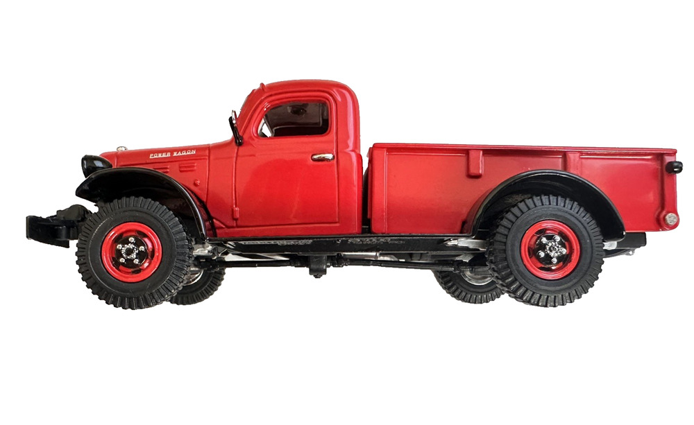 A17 Matchbox YYM35053 1:43 Scale 1946 Dodge Power Wagon New In Box